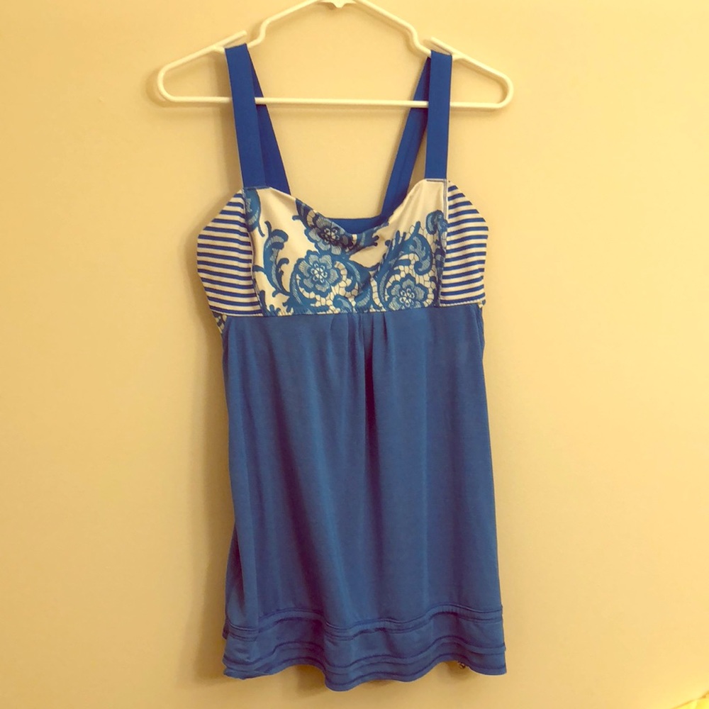 Lululemon tank top